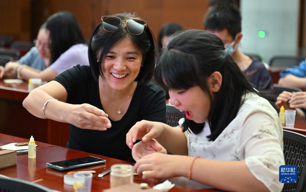 团团棋牌官网下载